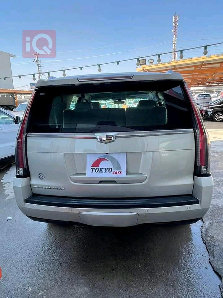 كاديلاك اسكاليد